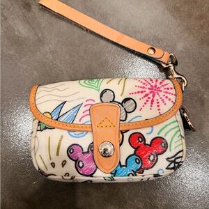 Dooney and Bourke Wristlet